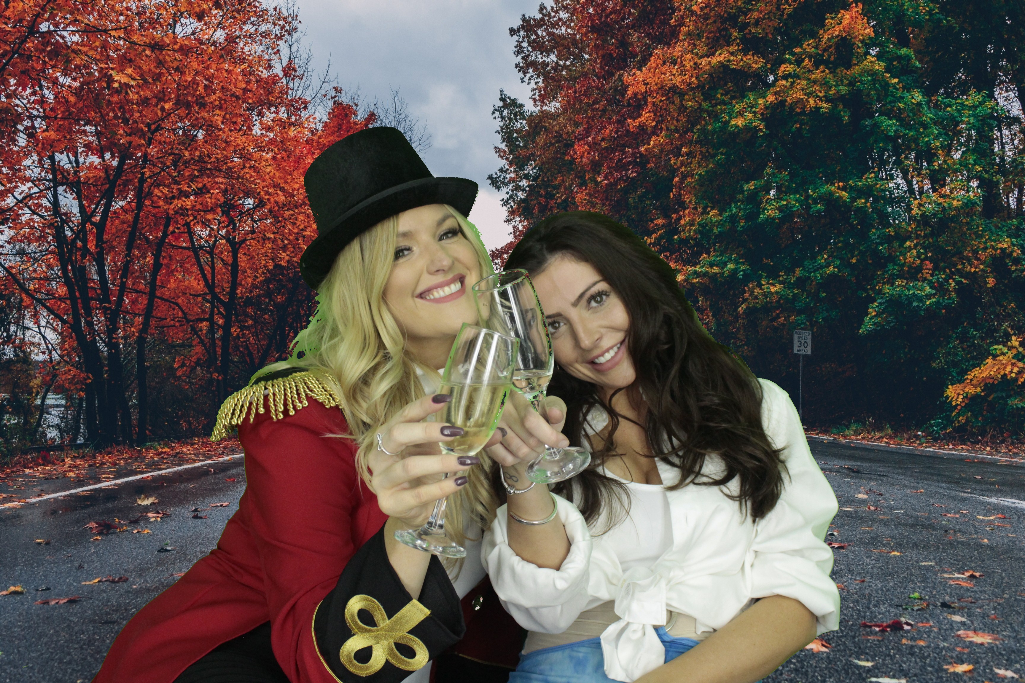 Sams 30th Netflix Party | View more photos from the event at gallery.myphotoboothexperience.co.uk/u/MyPhotoBoothExperienceLtd/Sams-30th-Netflix-Party